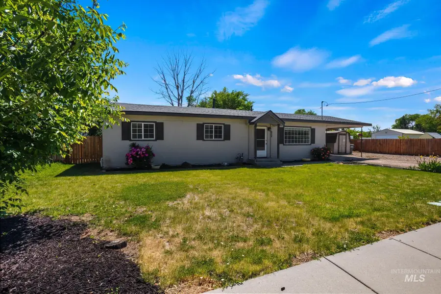 632 N Franklin, Kuna, ID 83634 - #3