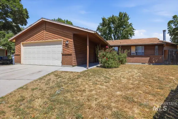 3322 S Centennial Pl, Boise, ID 83706