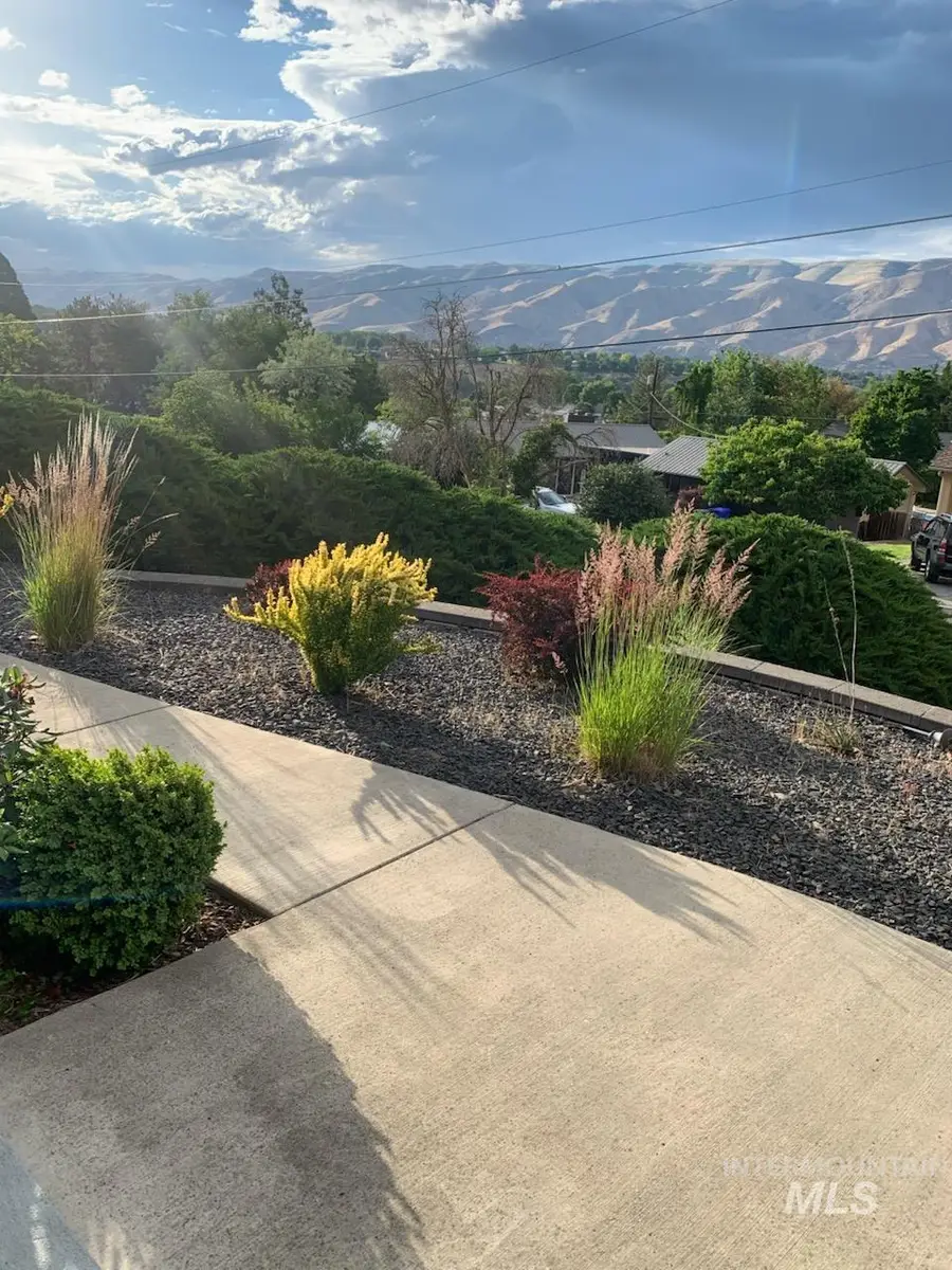 220 21st Ave, Lewiston, ID 83501 - #3