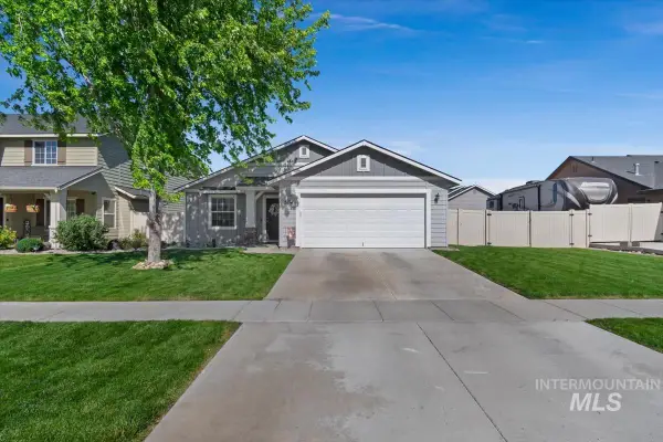 3134 S Oak Island Ave, Nampa, ID 83686