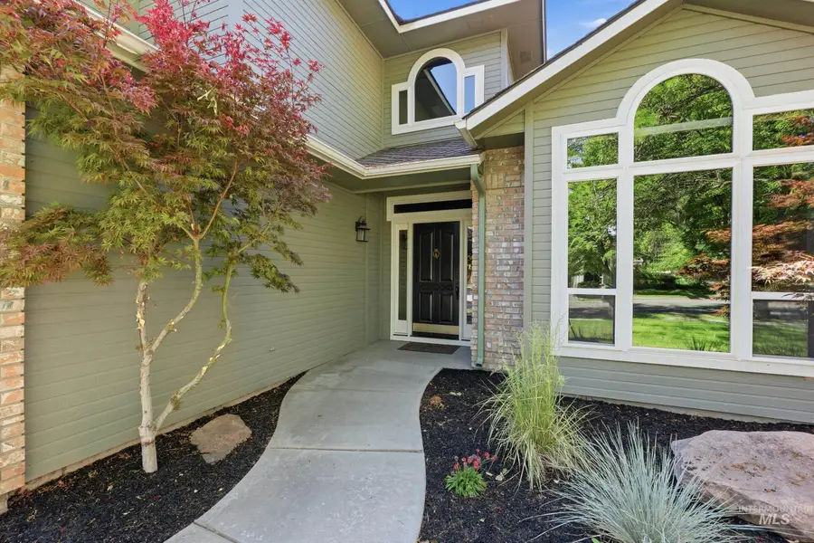 8046 W Burntree Court, Boise, ID 83704 - #2