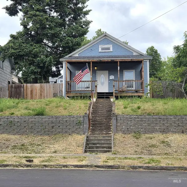 1622 7th Ave, Lewiston, ID 83501