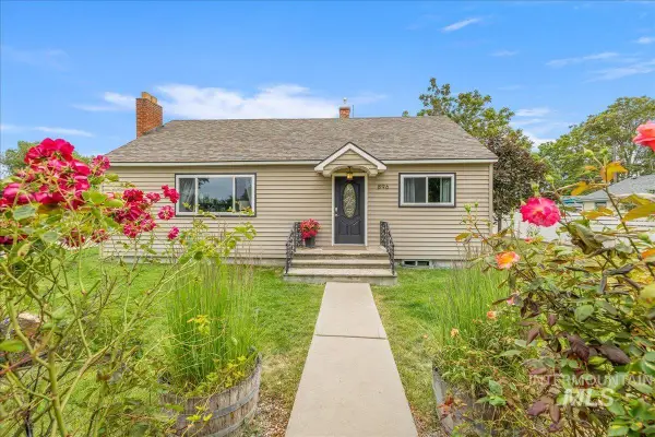 896 N 30th St, Boise, ID 83702