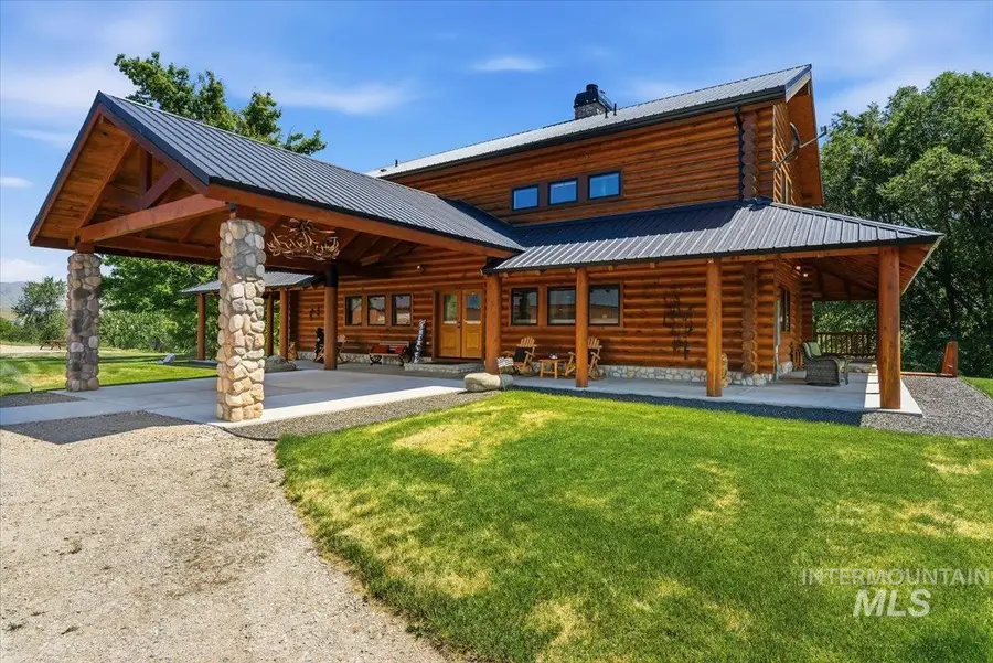 130 Mill Rd, Horseshoe Bend, ID 83629 - #3