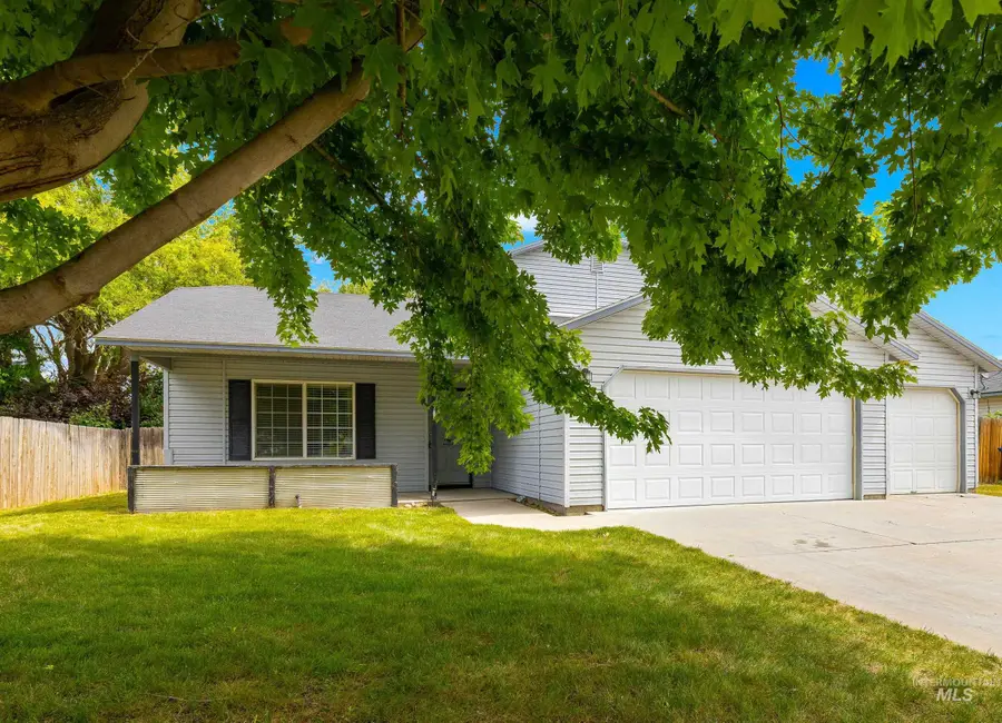 1104 Valley Ct, Middleton, ID 83644 - #2