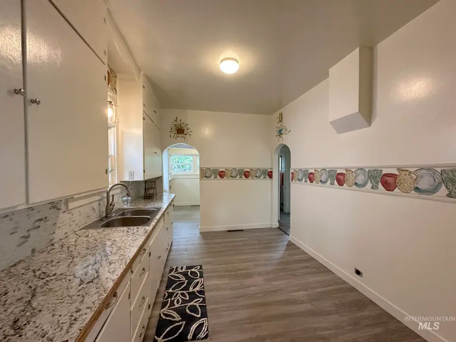 245 W Court, Weiser, ID 83672 - #2