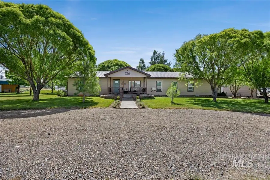 760 S Jade Way, Hammett, ID 83627 - #3