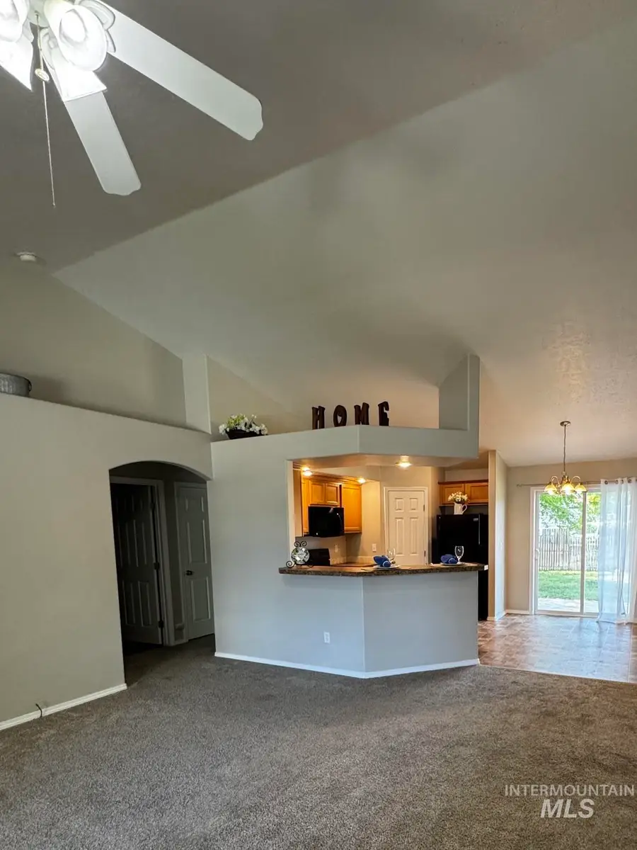 2387 N Peach Willow Ave, Kuna, ID 83634 - #2