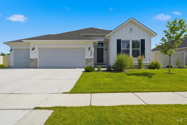 3948 E Jamestown Drive, Nampa, ID 83686