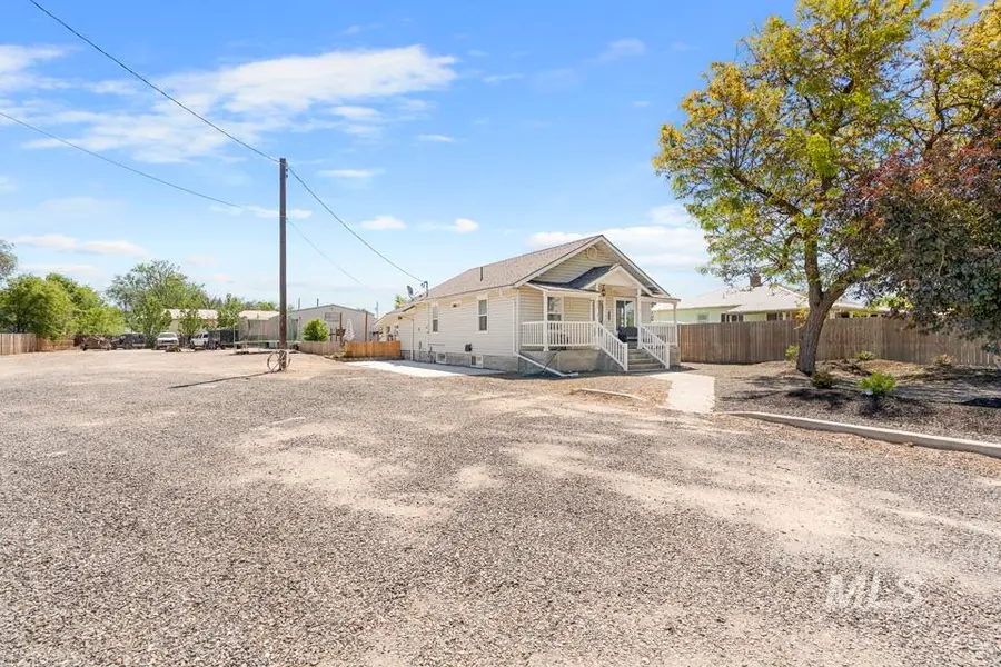 508 S Whitley, Fruitland, ID 83619 - #2