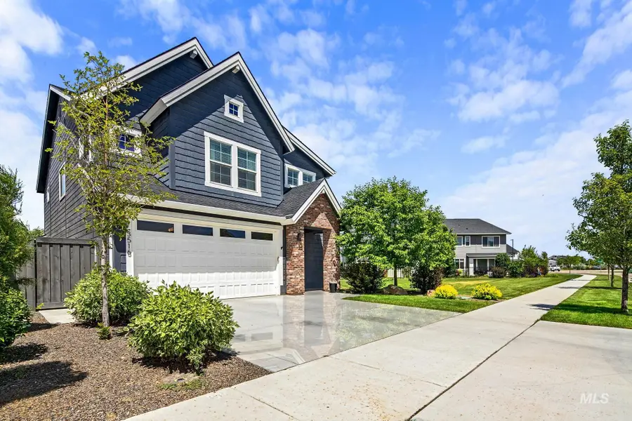 3516 E Berghan St, Meridian, ID 83642 - #2