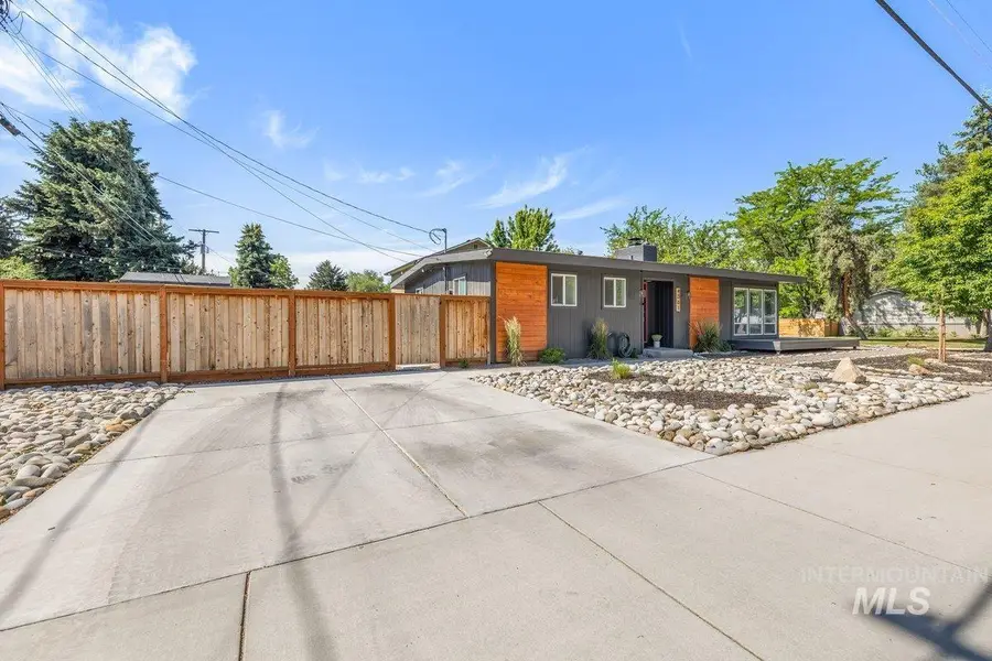 4301 W Camas St, Boise, ID 83705 - #3
