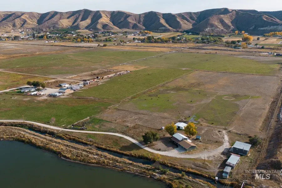1823 W Sales Yard Rd, Emmett, ID 83617 - #2