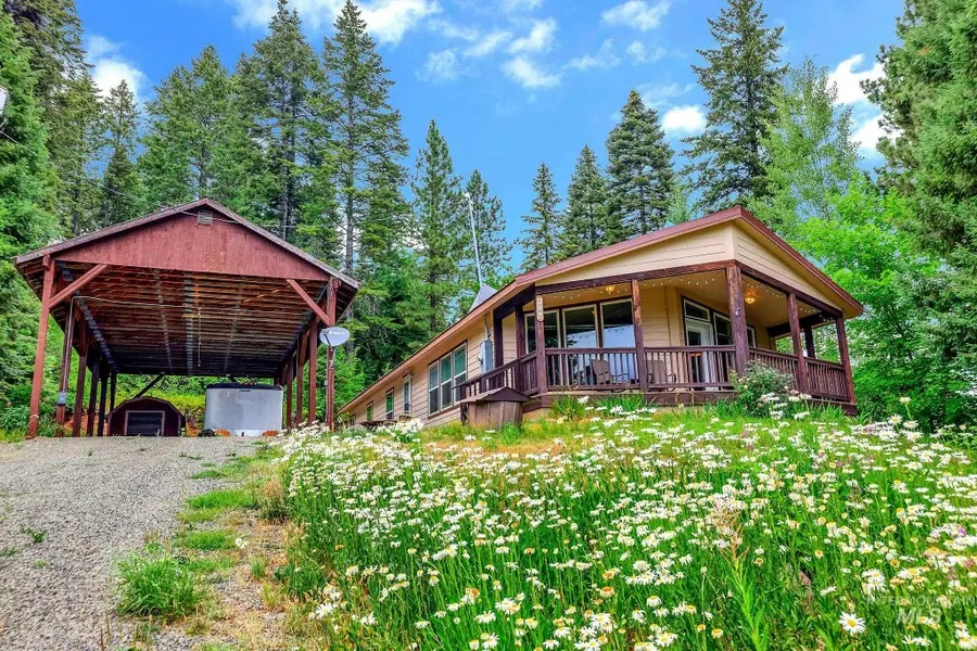 1201 W Mountain Rd., Cascade, ID 83611 - #2