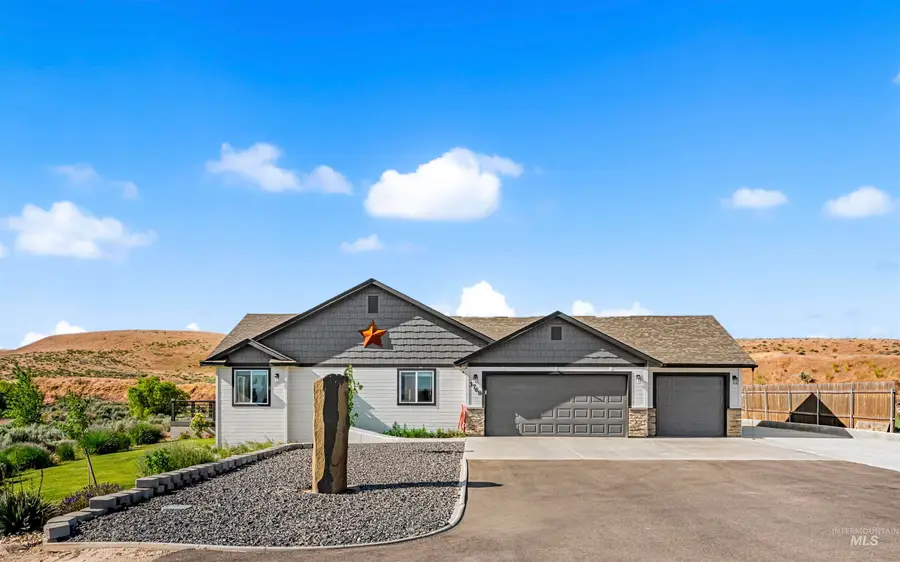 3768 Dundee Dr, New Plymouth, ID 83655 - #2