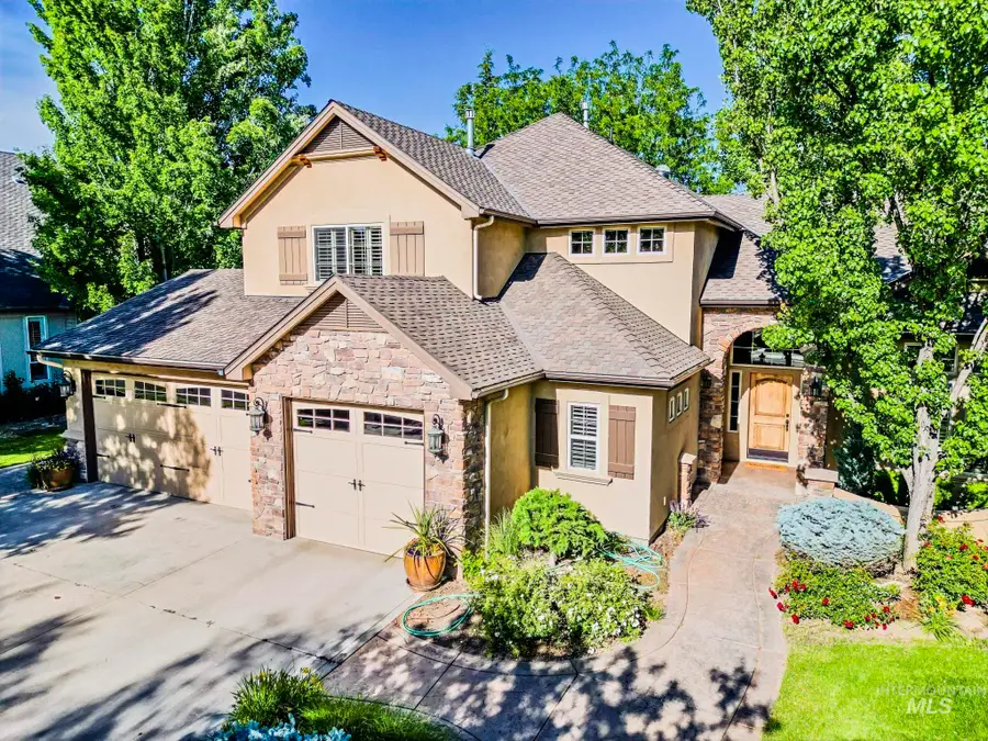 5490 N Beethoven Ave, Meridian, ID 83646 - #2