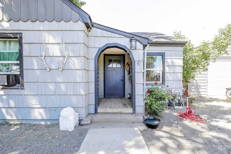 429 Burrell Ave., Lewiston, ID 83501 - #3