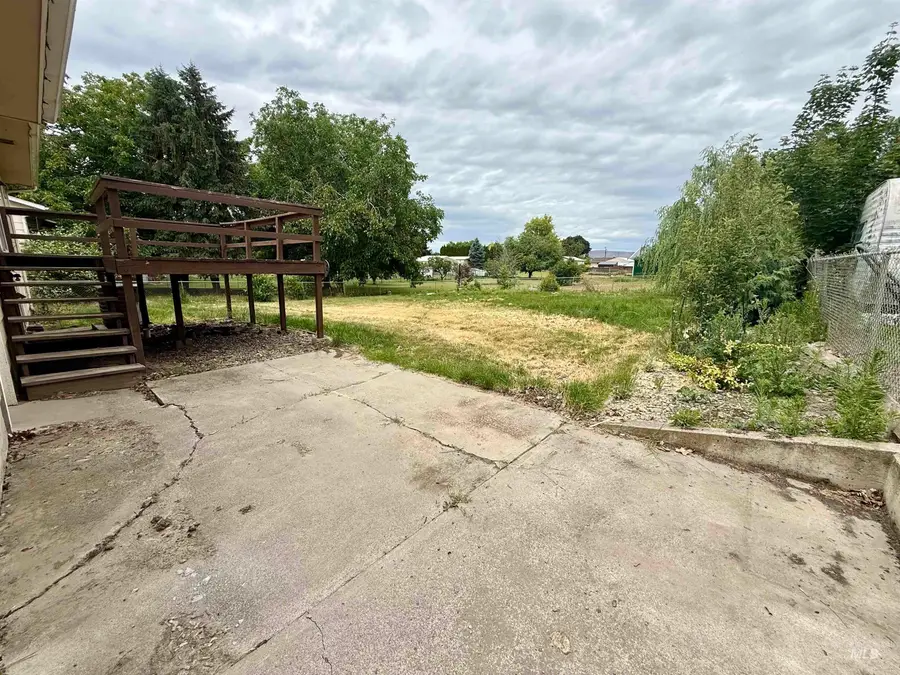 735 Burrell Ave, Lewiston, ID 83501 - #3