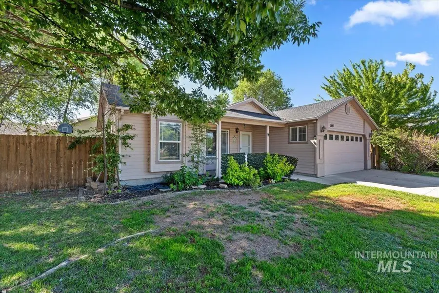 1397 W Silver Salmon Dr, Meridian, ID 83642 - #3