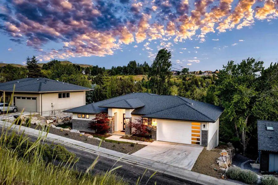 1879 E Ridgecrest Dr, Boise, ID 83712 - #3