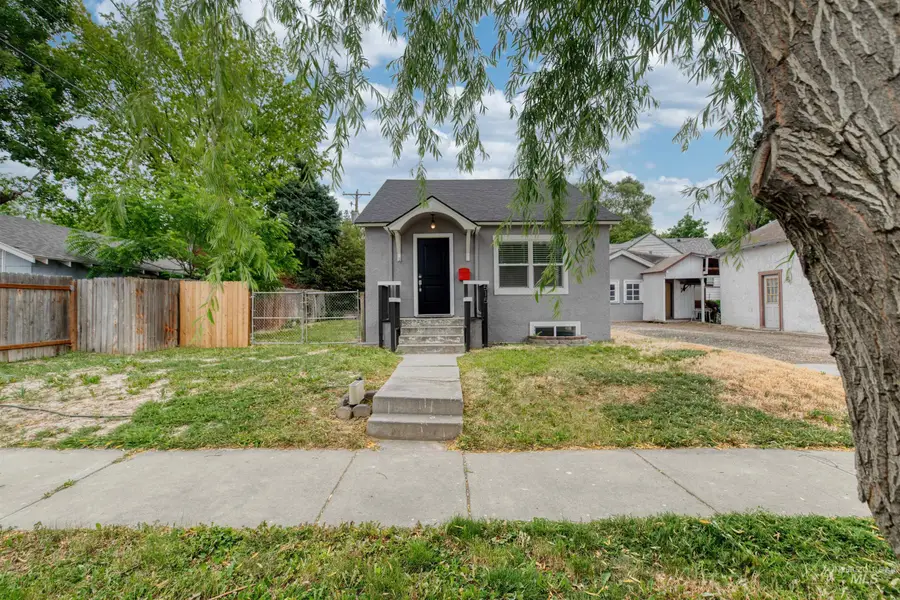 515 S 16th Ave, Caldwell, ID 83605 - #3