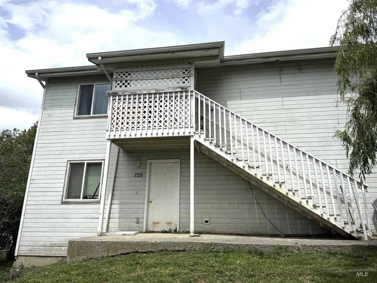 725 / 727 Brent Dr., Moscow, ID 83843 - #1