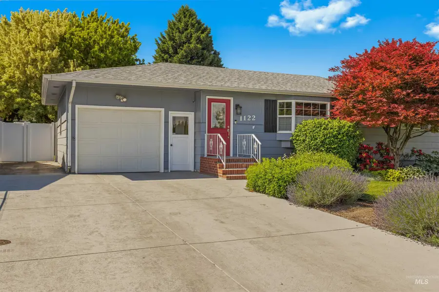 1122 Linden Dr, Lewiston, ID 83501 - #3