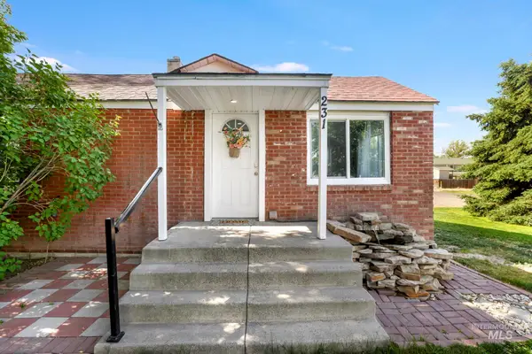 231 W Avenue D, Jerome, ID 83338