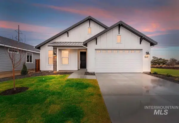 5940 W Oxton Ct, Eagle, ID 83616