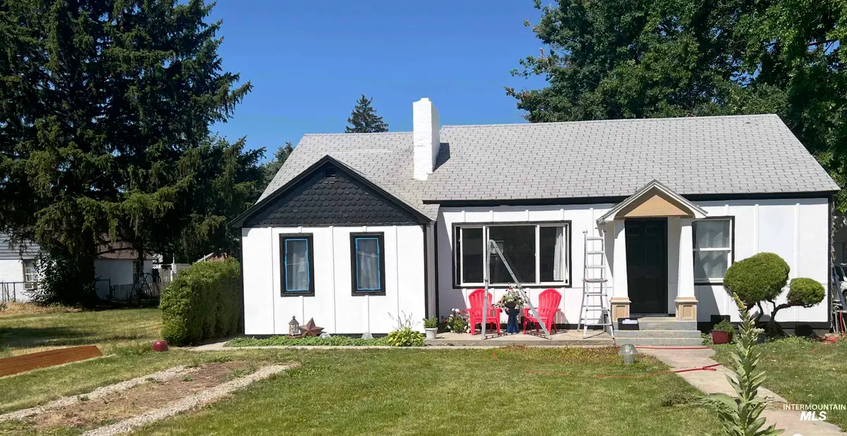 115 S Almond St, Nampa, ID 83651 - #1