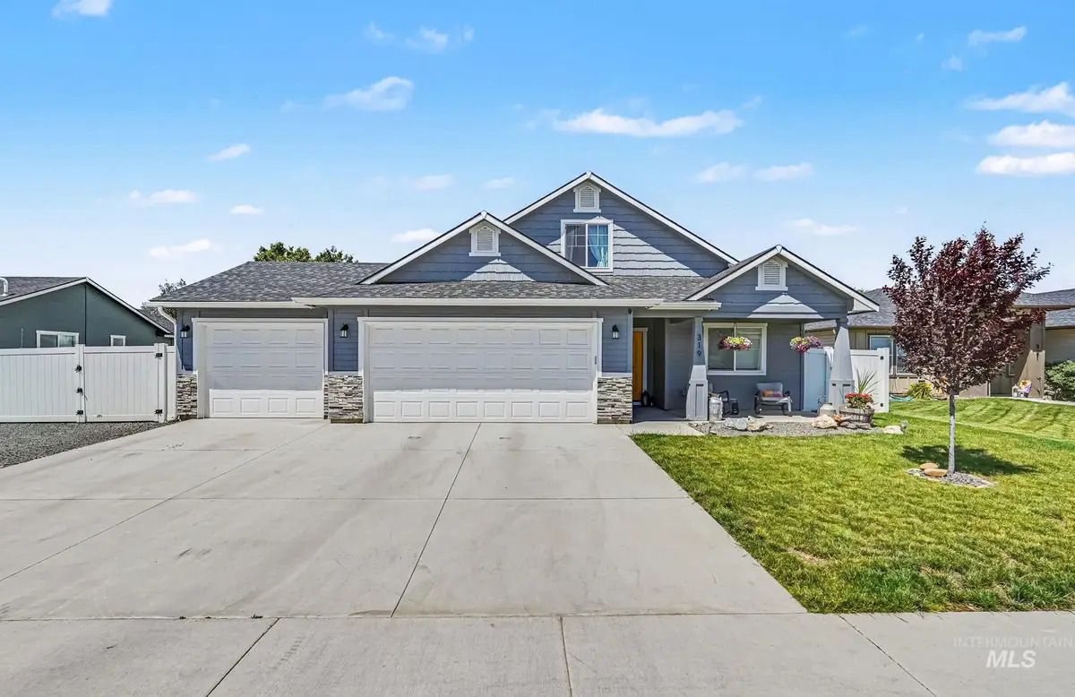 319 Maverick St., Fruitland, ID 83619 - #1