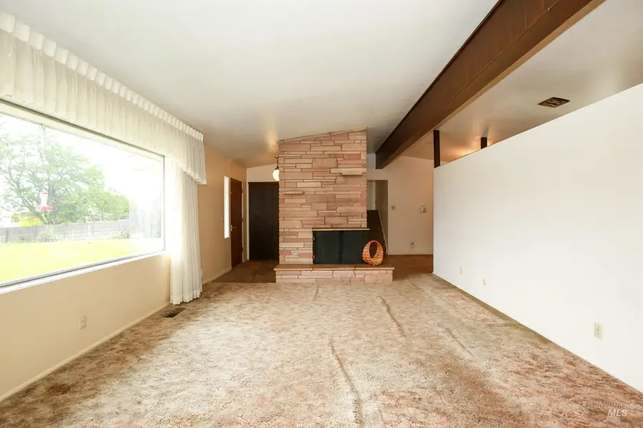 2411 Sunset Drive, Ontario, OR 97914 - #2