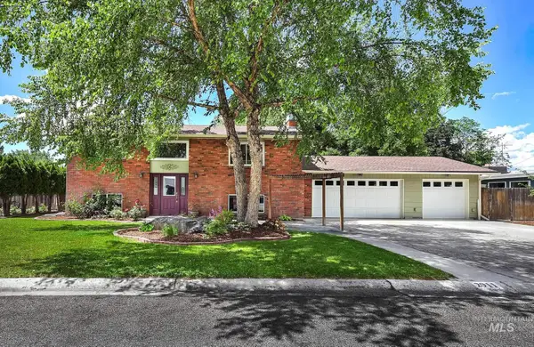 2911 S Holden Ave, Boise, ID 83706