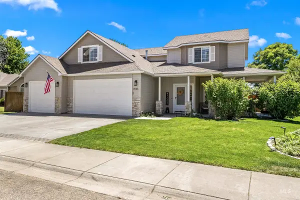 1935 W Parkstone St, Meridian, ID 83646