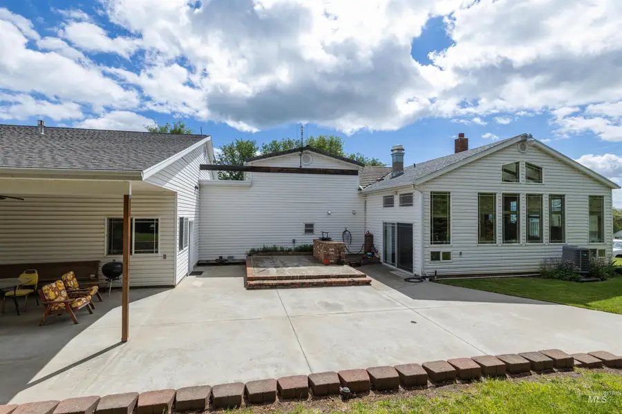 802 Foster Ave, Cottonwood, ID 83522 - #2
