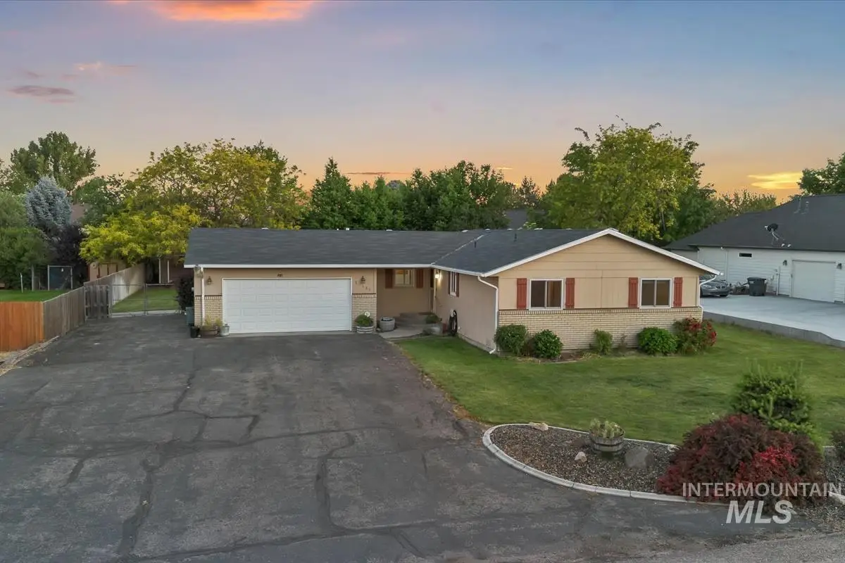 14961 Eagle Dr, Caldwell, ID 83607 - #1