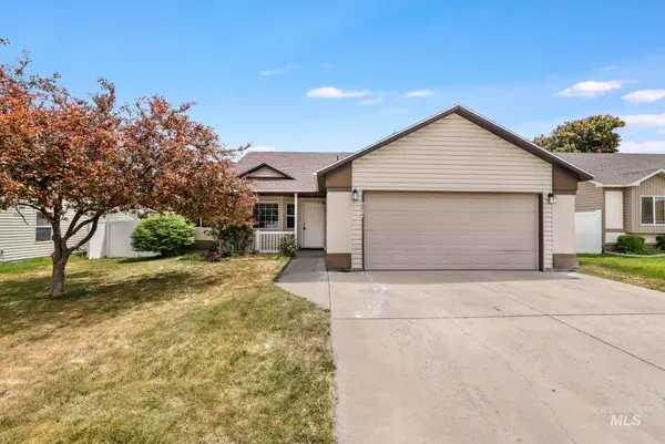 1215 Quail St, Twin Falls, ID 83301
