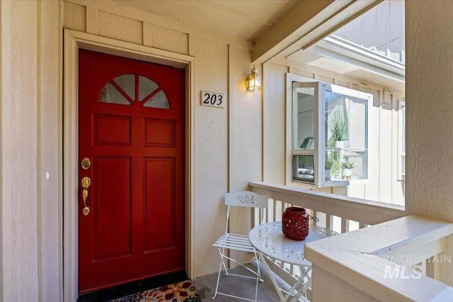 5110 S Surprise Way #203, Boise, ID 83716 - #2