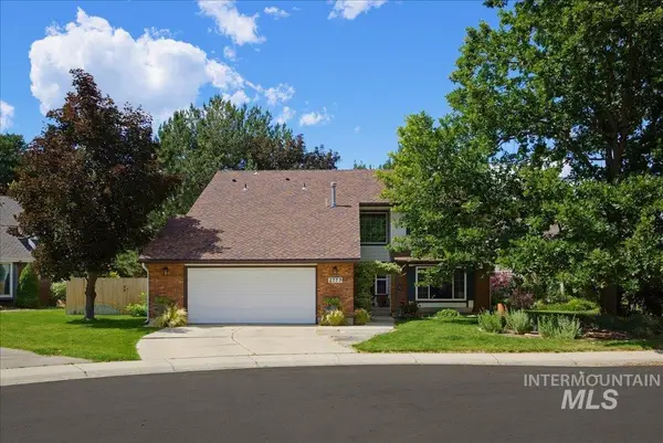 2779 S Falling Brook Way, Boise, ID 83706