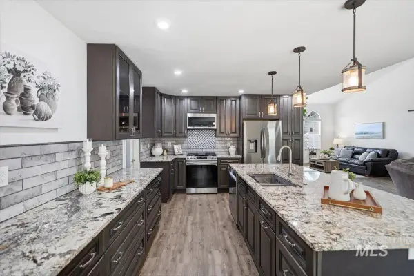 2441 N Snow Goose Way, Meridian, ID 83646