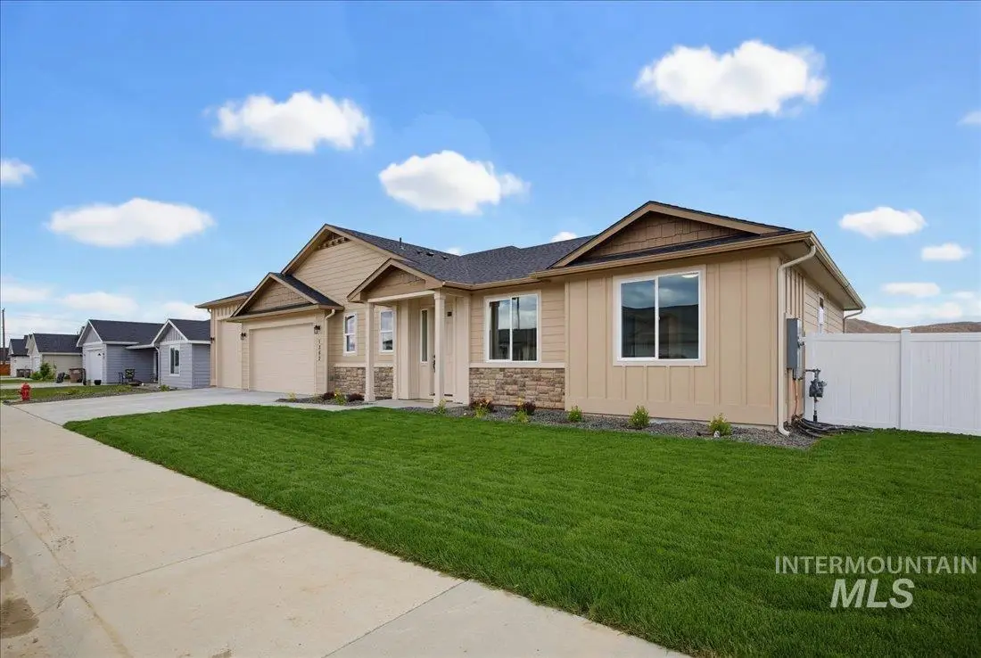 1362 S Justice Ave, Emmett, ID 83617 - #1