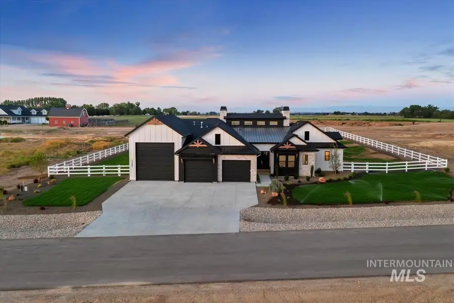 13585 Centerland Dr, Caldwell, ID 83607 - #2
