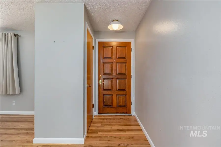 316 N Gail Cir, Boise, ID 83706 - #3