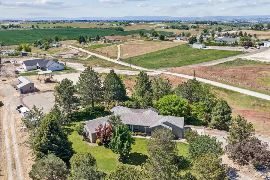 1925 Glenway, Fruitland, ID 83619 - #2