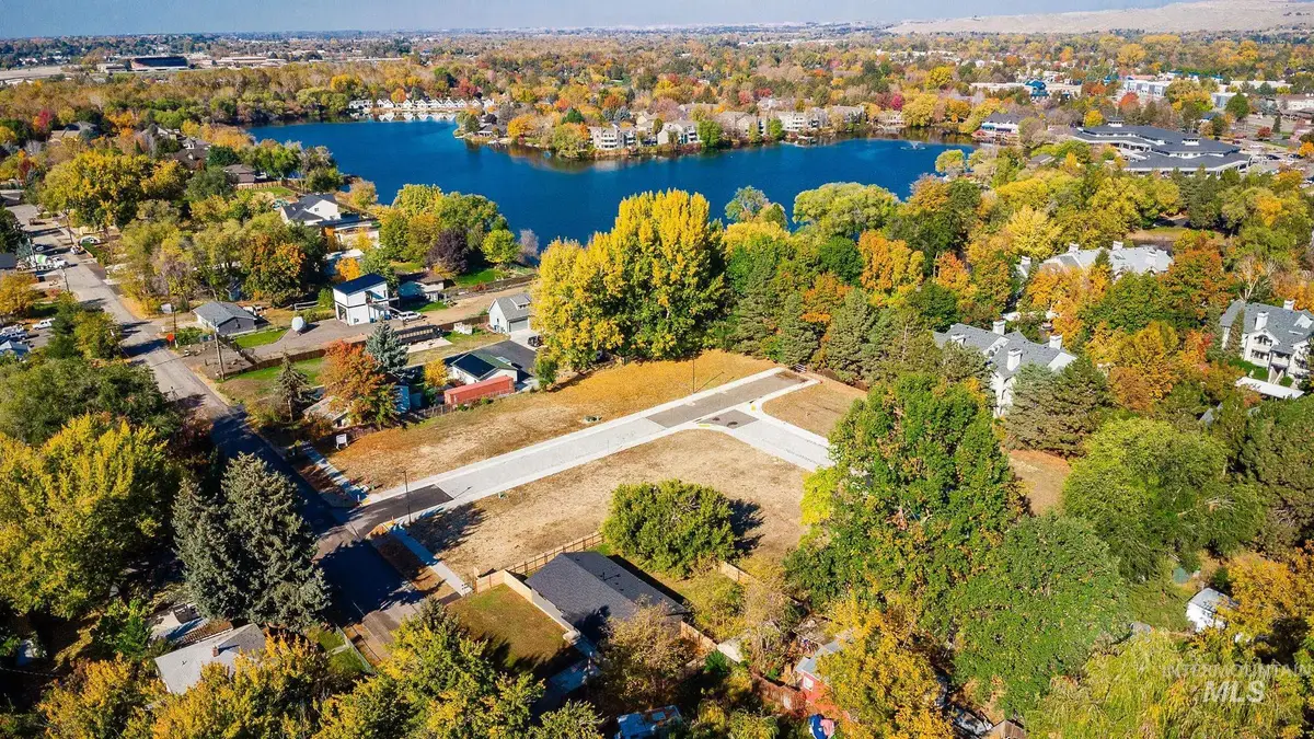 5121 W Promise Ln, Boise, ID 83703 - #1