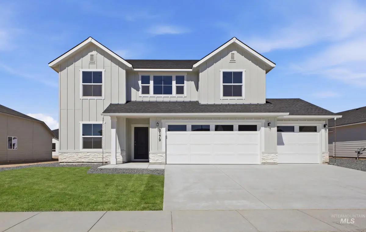 8370 E Cool River Lp, Nampa, ID 83687 - #1