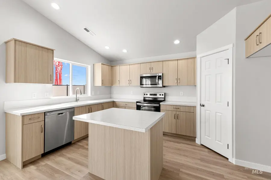 1435 Sunday River St, Middleton, ID 83644 - #3