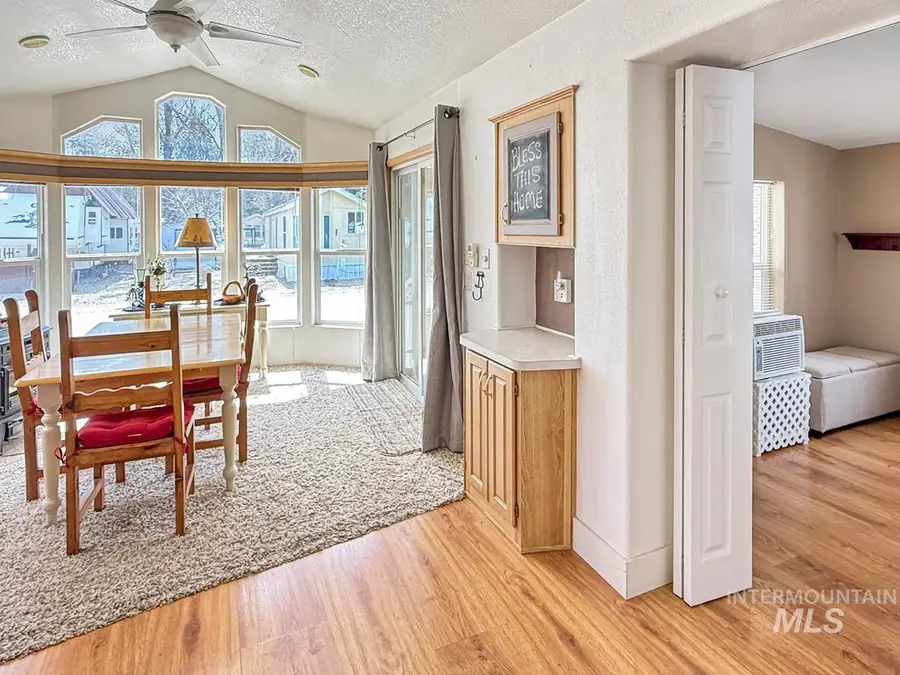46 B Street, Cascade, ID 83611 - #2