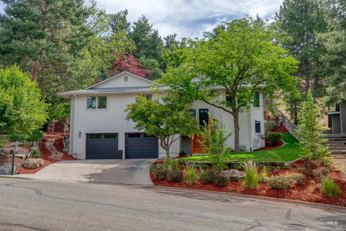 3096 N 24th St, Boise, ID 83702 - #1