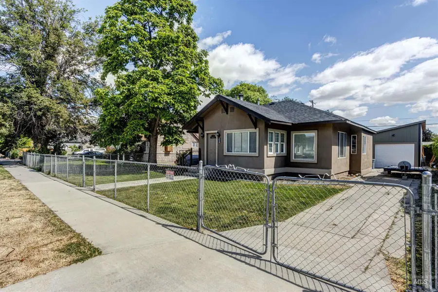 707 E Denver, Caldwell, ID 83605 - #2